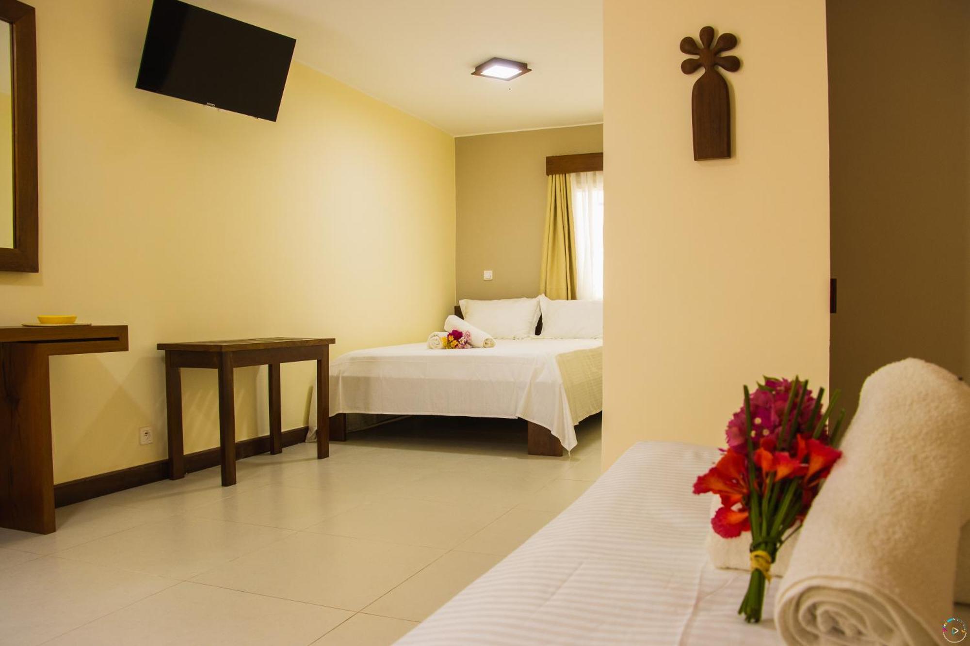 Hotel Baobab Cafe Morondava Eksteriør billede