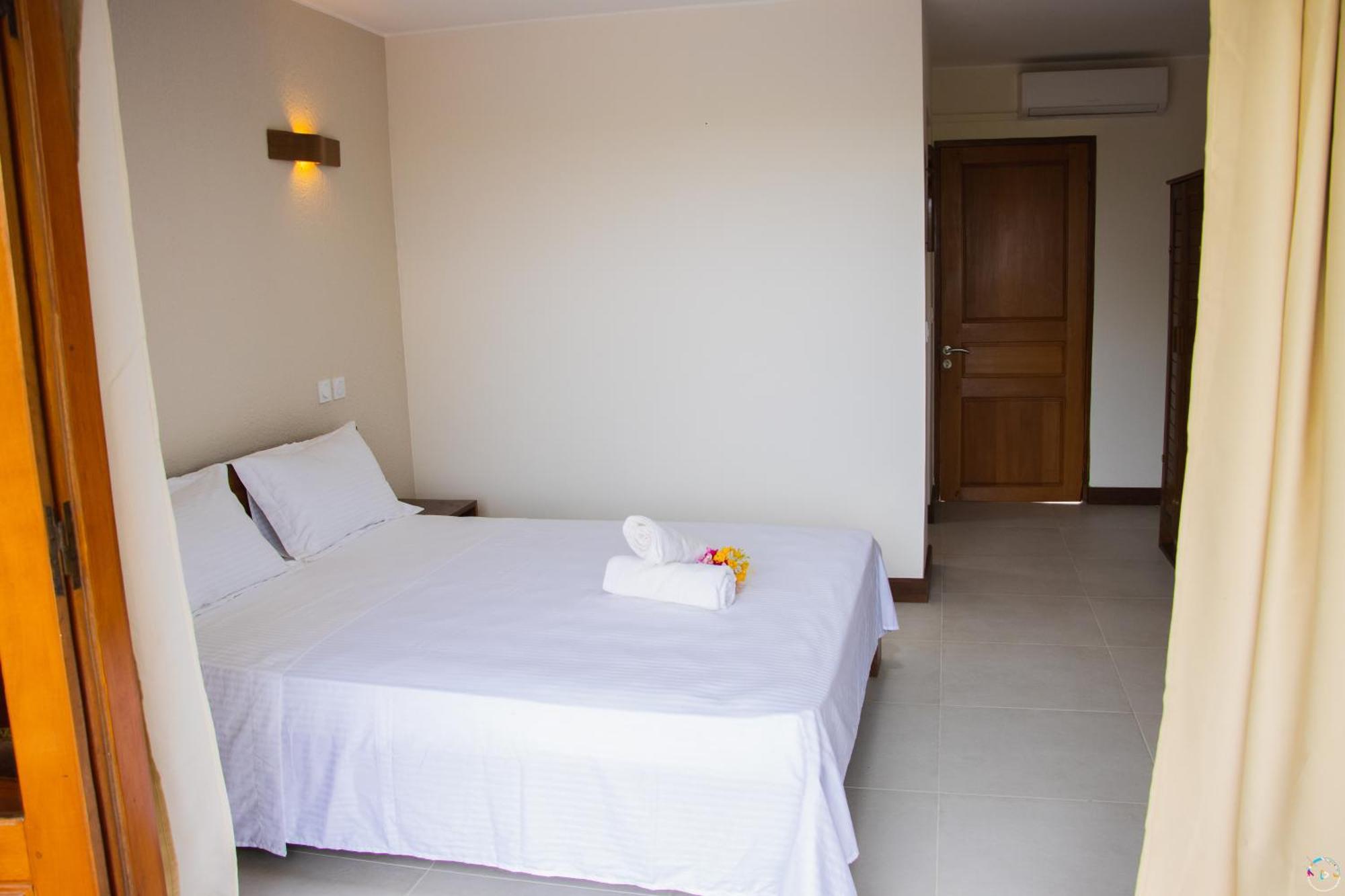 Hotel Baobab Cafe Morondava Eksteriør billede