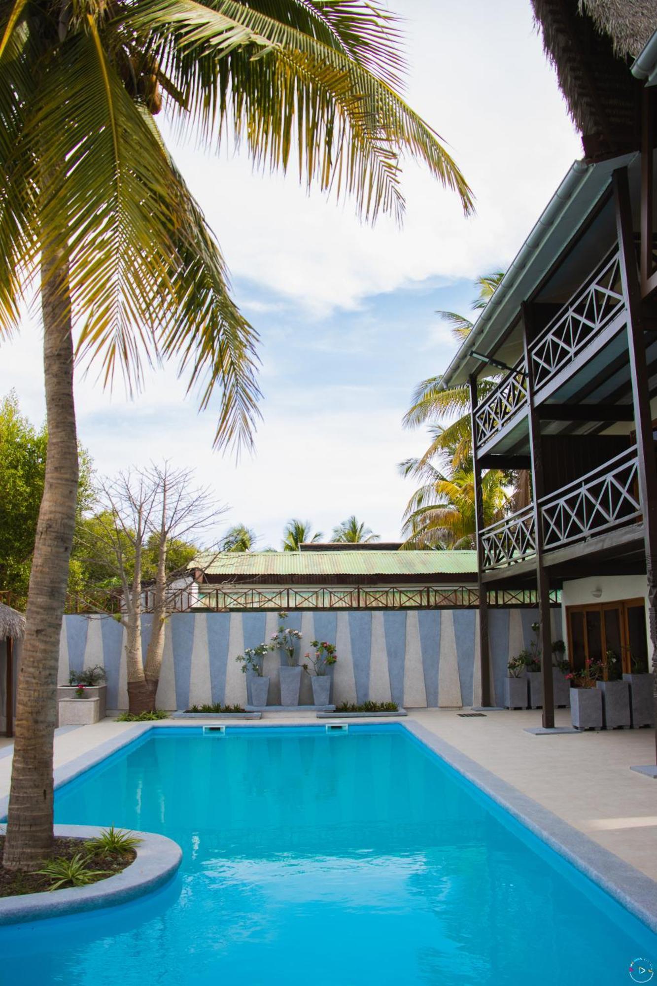 Hotel Baobab Cafe Morondava Eksteriør billede