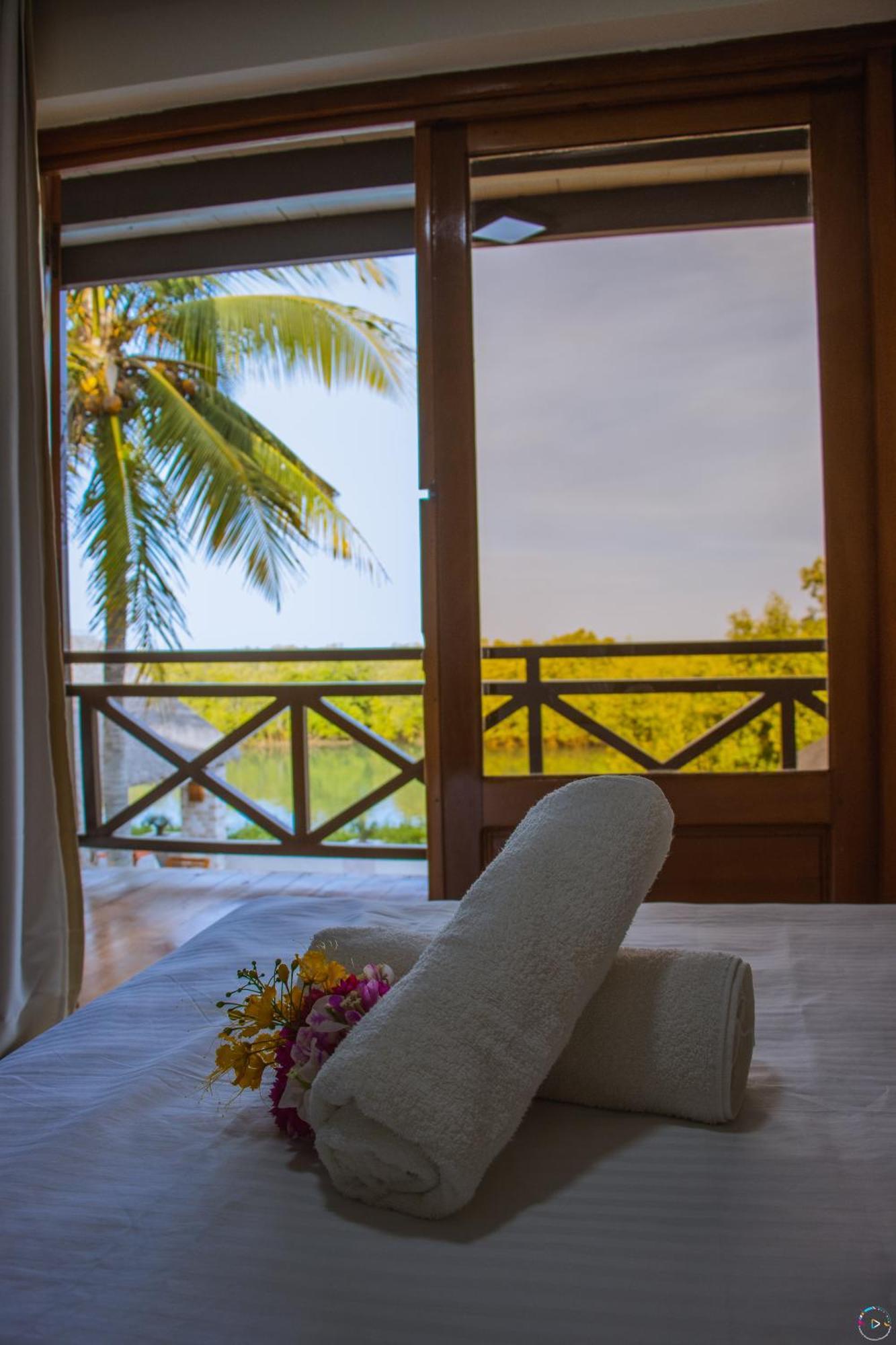 Hotel Baobab Cafe Morondava Eksteriør billede